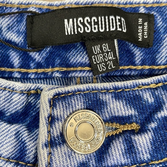 NWT Missguided Wrath Highwaisted Split Hem Straight Leg Denim Jeans 2 Long - Picture 12 of 16